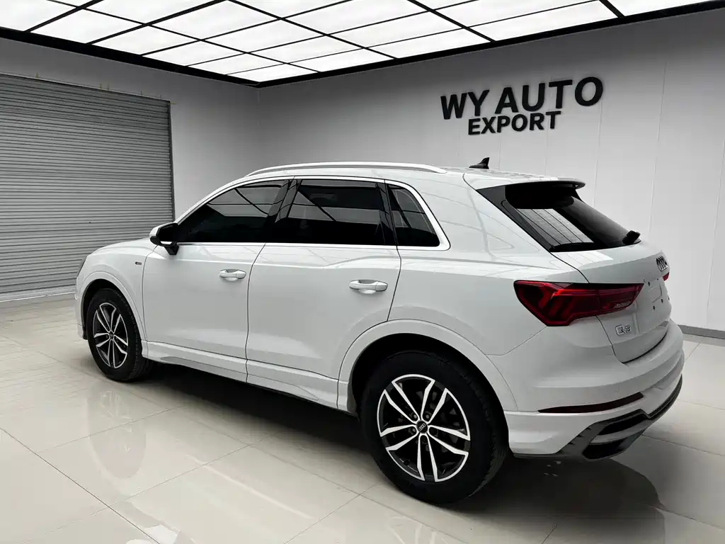 Audi Q3 2021
