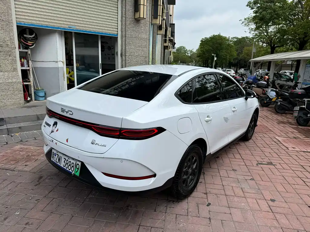 BYD Qin PLUS 2025 — фото 9