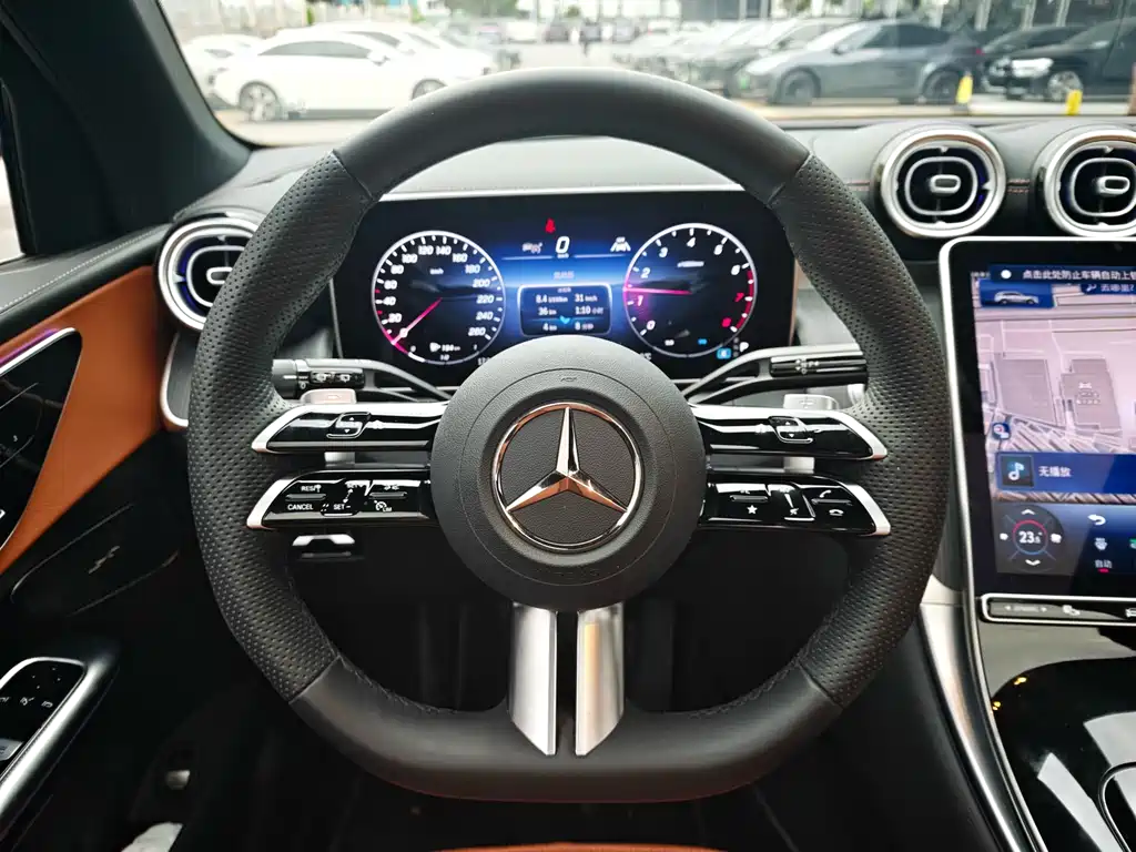 Mercedes-Benz GLC 2025 — фото 15