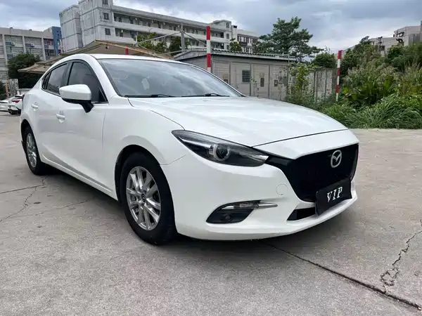 Mazda 3 Axela 2018