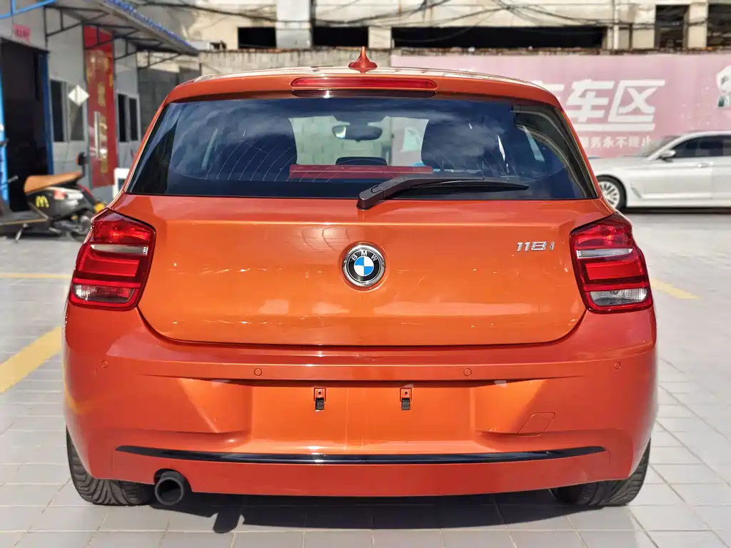 BMW 1 Series 2015 — фото 19
