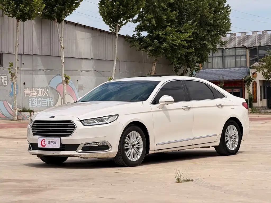 Ford Taurus 2018 — фото 3
