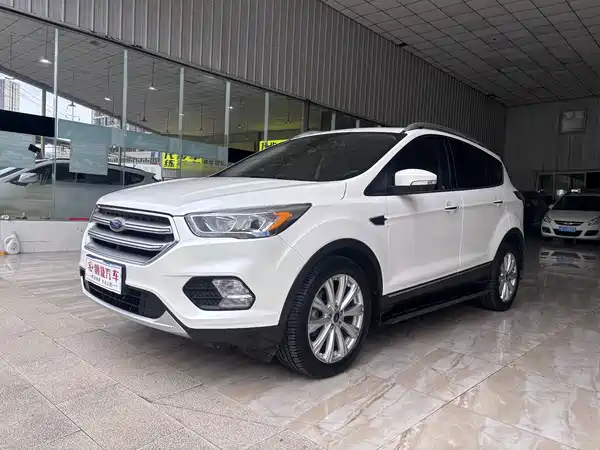 Ford Kuga 2016