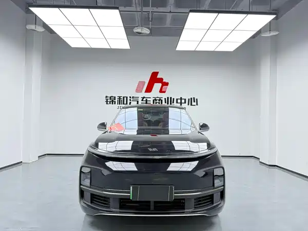 Li Auto L8 2024