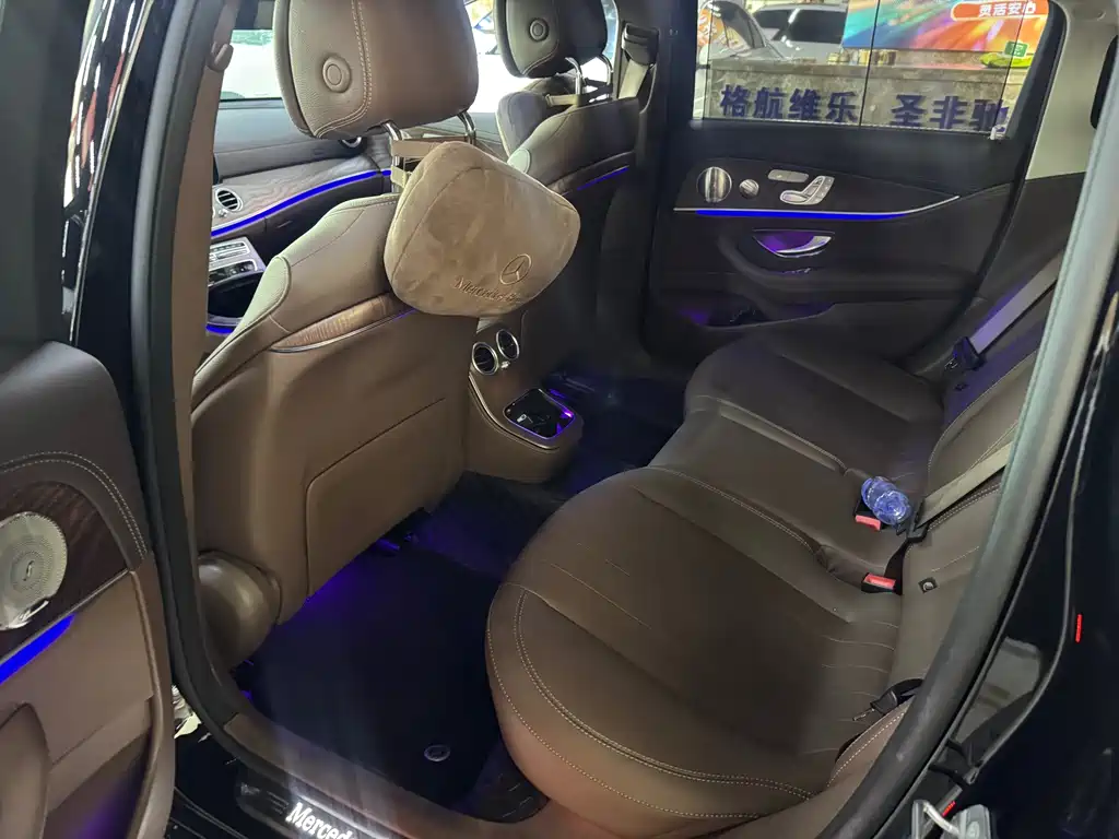 Mercedes-Benz E-Class 2023