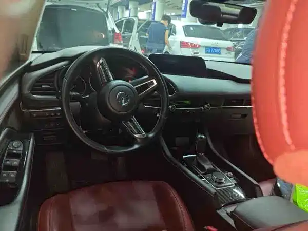 Mazda 3 Axela 2022