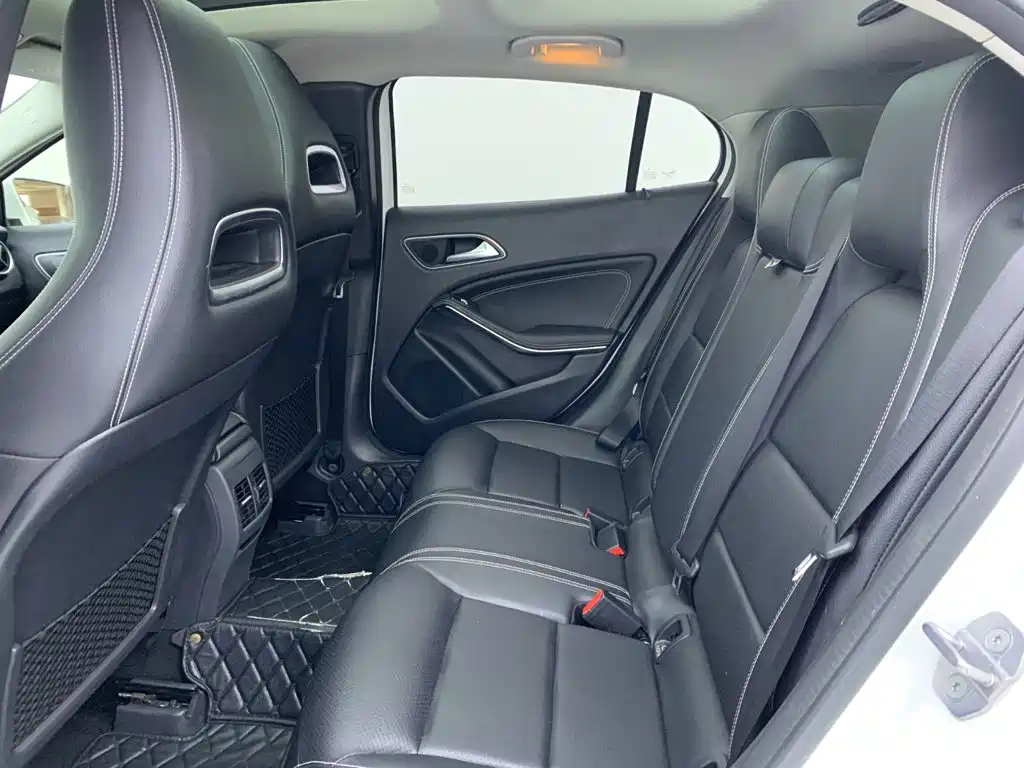 Mercedes-Benz GLA 2019 — фото 11