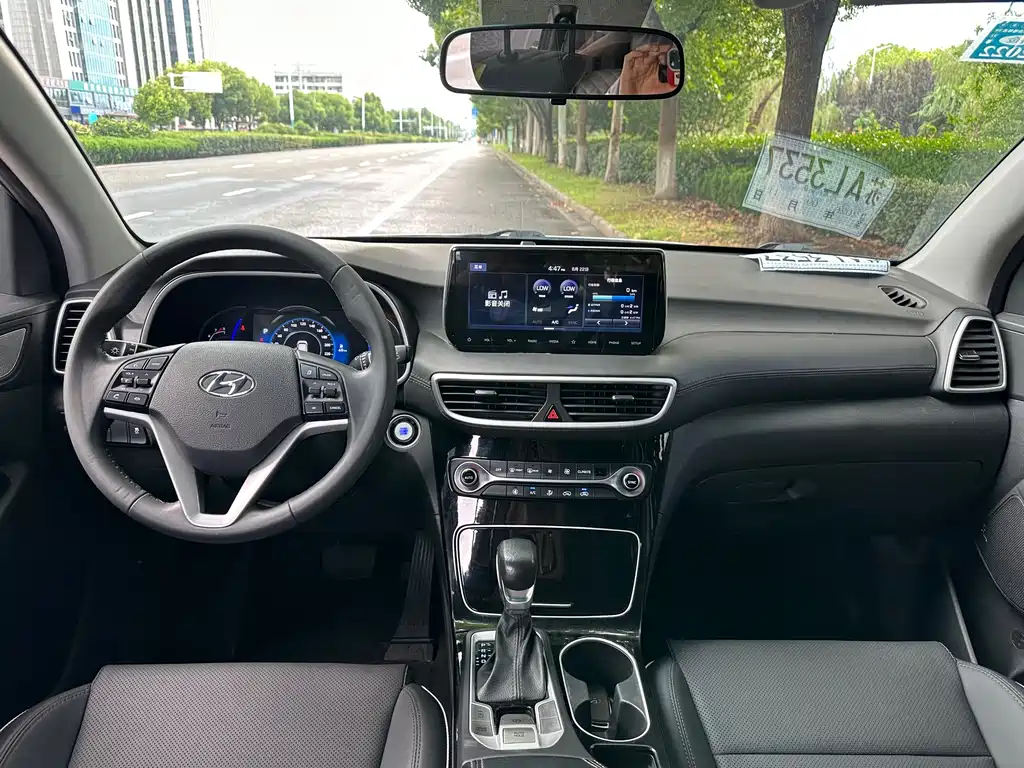 Hyundai Tucson 2020 — фото 6