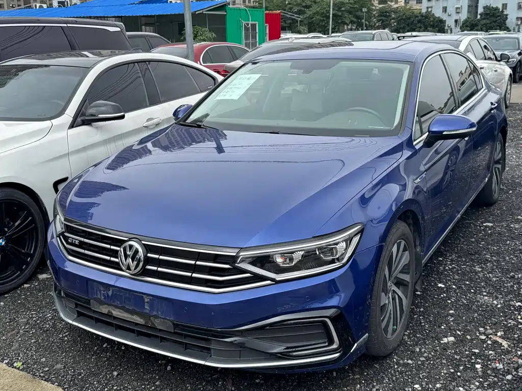 Volkswagen Magotan GTE PHEV 2021 — фото 1