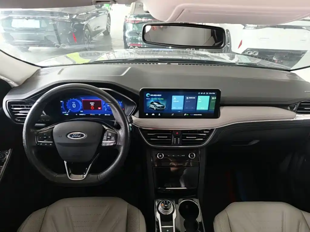 Ford Edge 2022 — фото 10