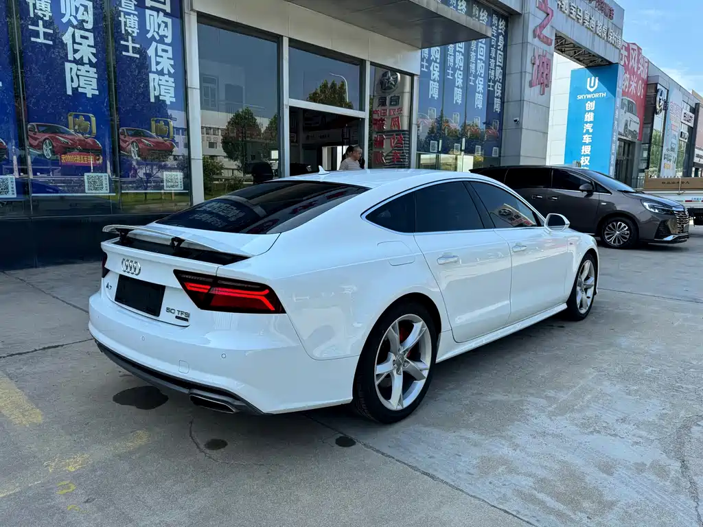 Audi A7 2018 — фото 16