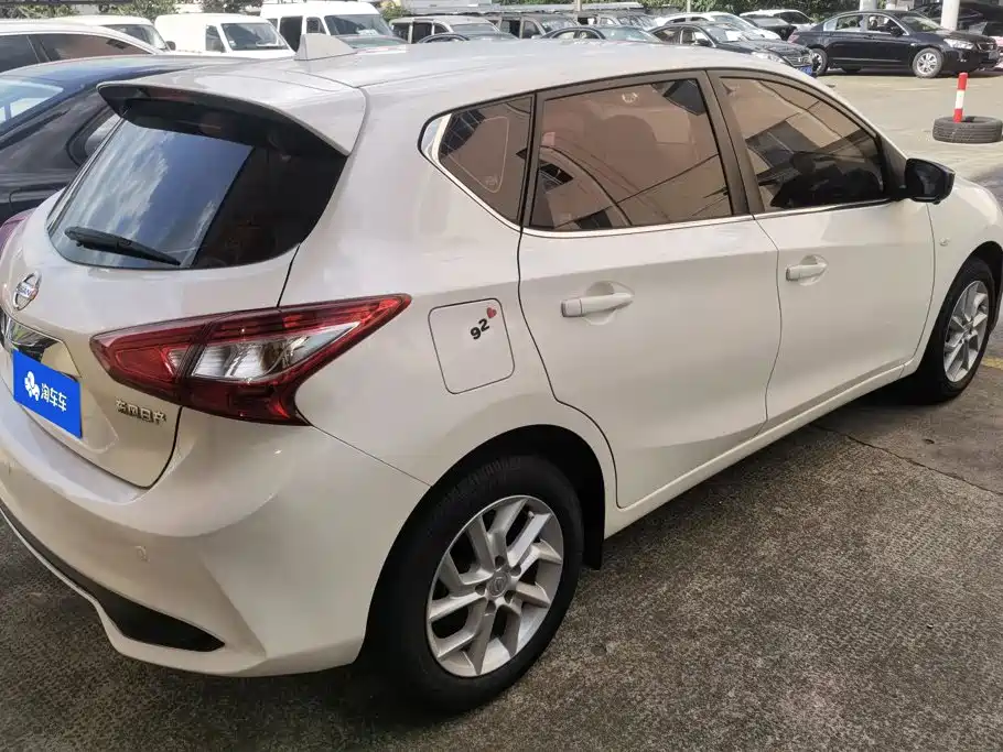 Nissan Tiida 2023