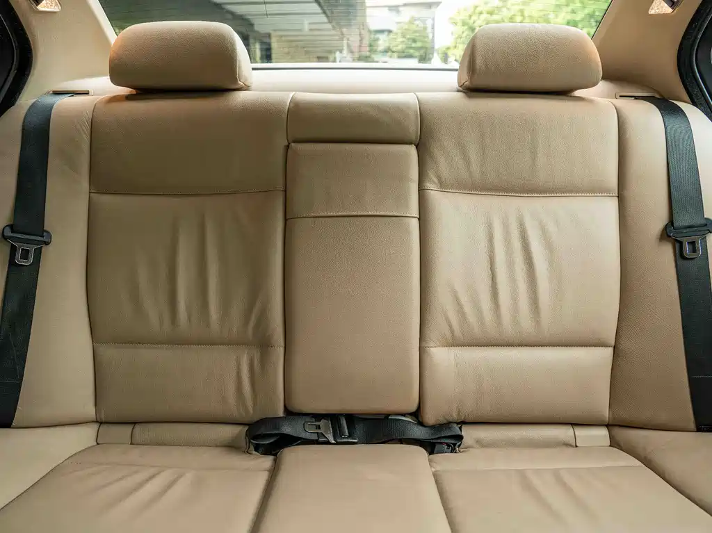 BMW 3 Series 2005 — фото 19