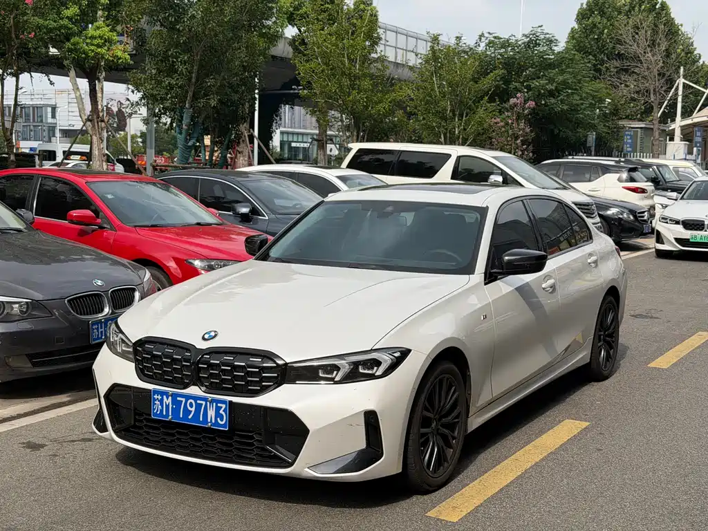 BMW 3 Series 2024