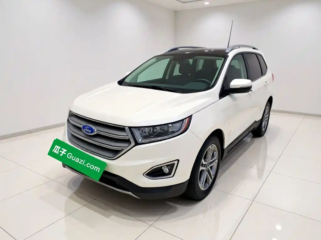 Ford Edge 2019 — фото 1