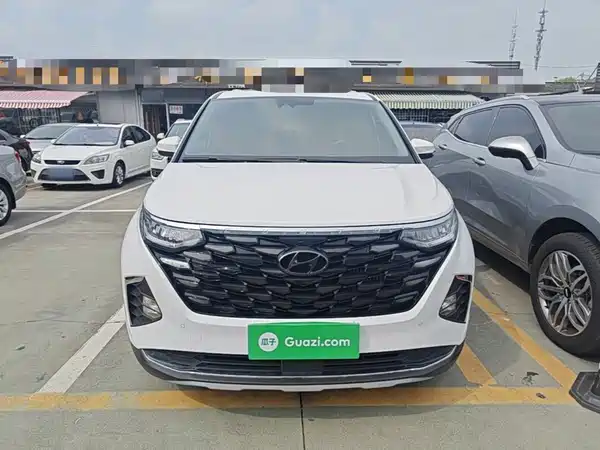 Hyundai Custin 2024