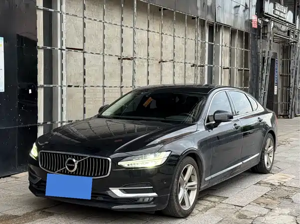 Volvo S90 2019