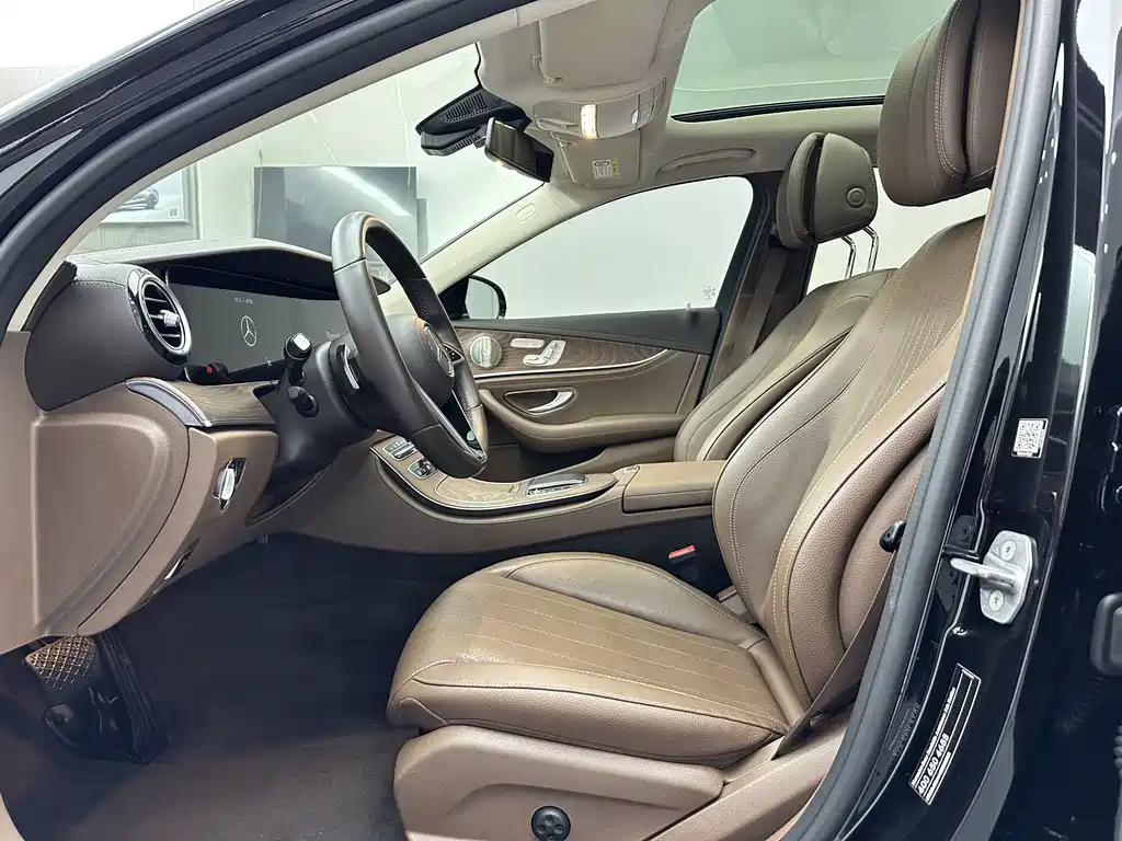 Mercedes-Benz E-Class 2021 — фото 10