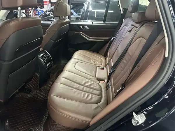 BMW X5 2019