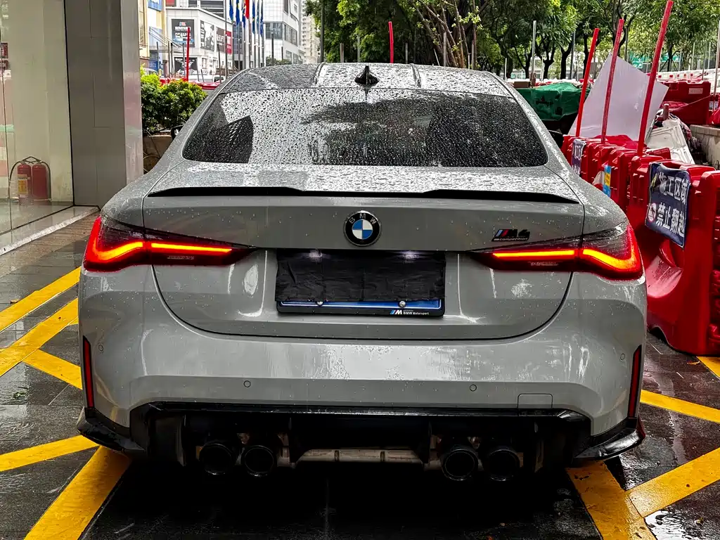 BMW M4 2021
