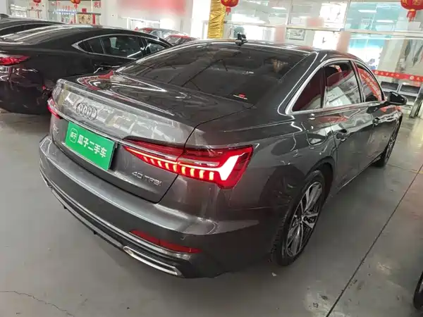 Audi A6L 2020