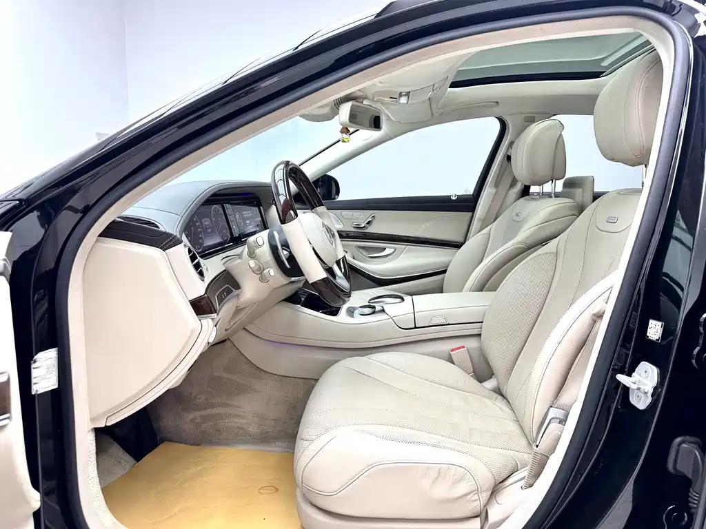 Mercedes-Benz Maybach S-Class 2015
