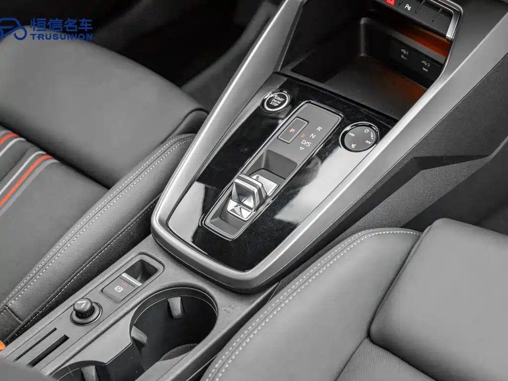 Audi A3 2021 — фото 19