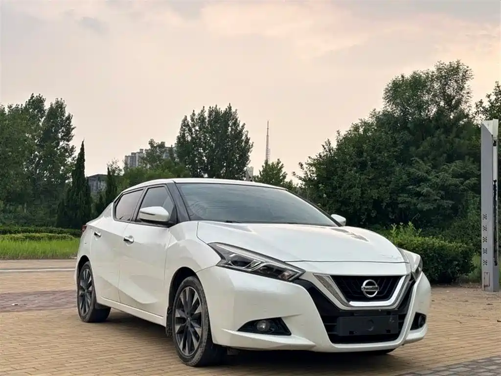 Nissan Bluebird 2019