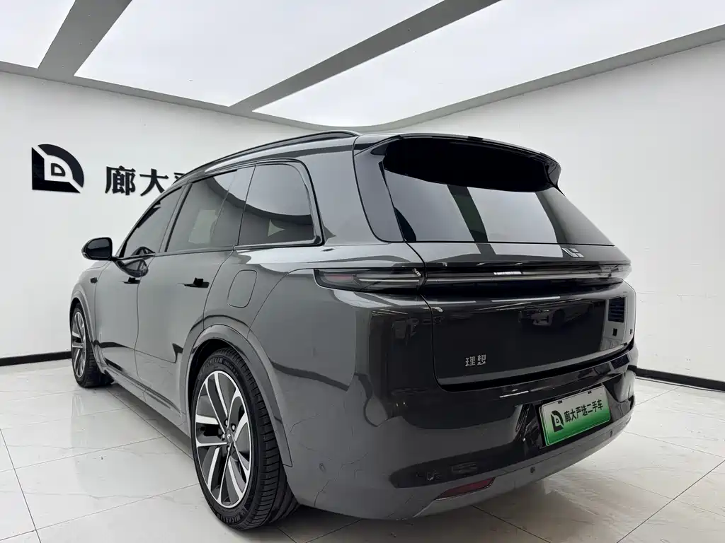 Li Auto Li L8 2024