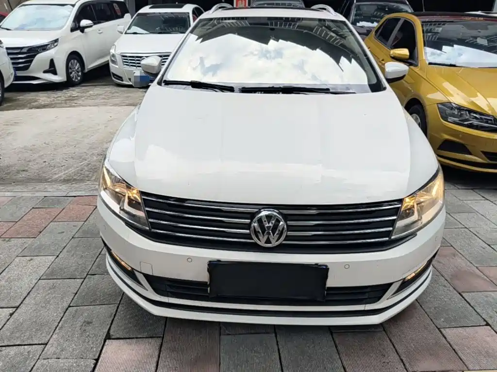 Volkswagen Gran Lavida 2018