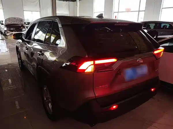 Toyota RAV4 2024
