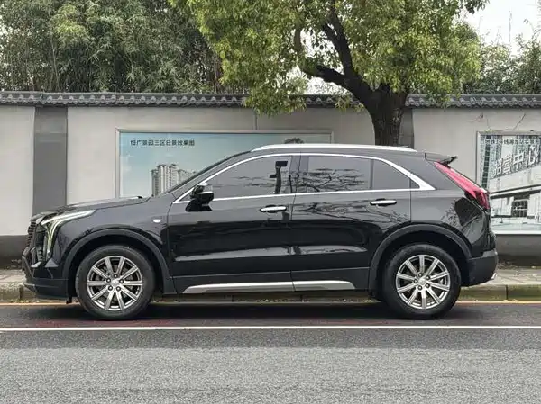 Cadillac XT4 2023