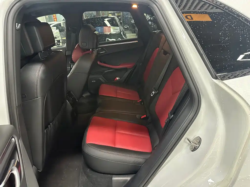 Porsche Macan 2020