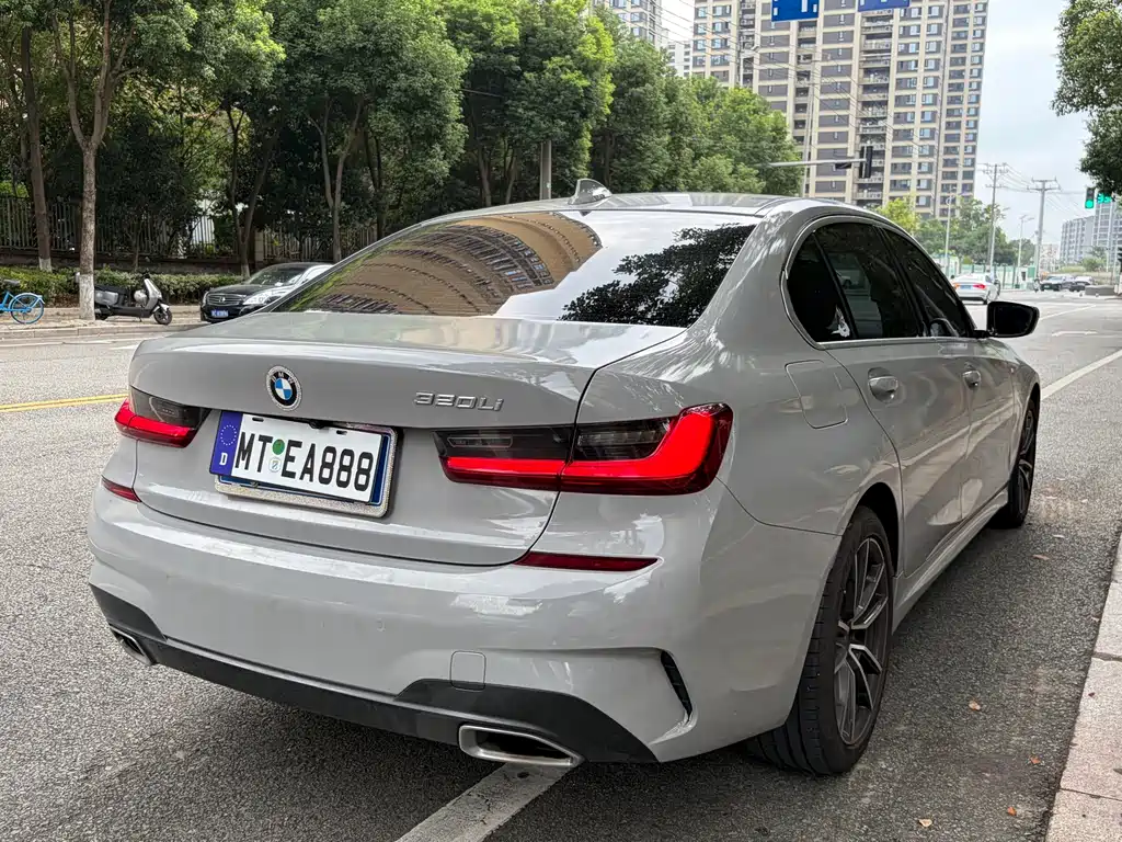 BMW 3 Series 2022