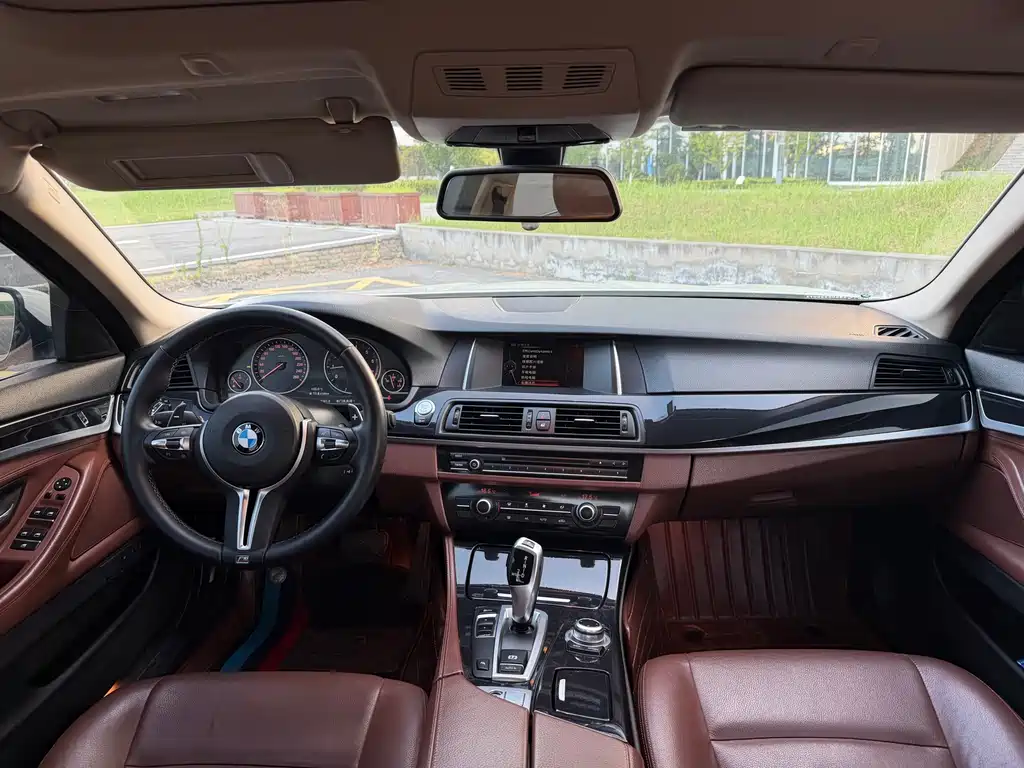 BMW 5 Series 2015