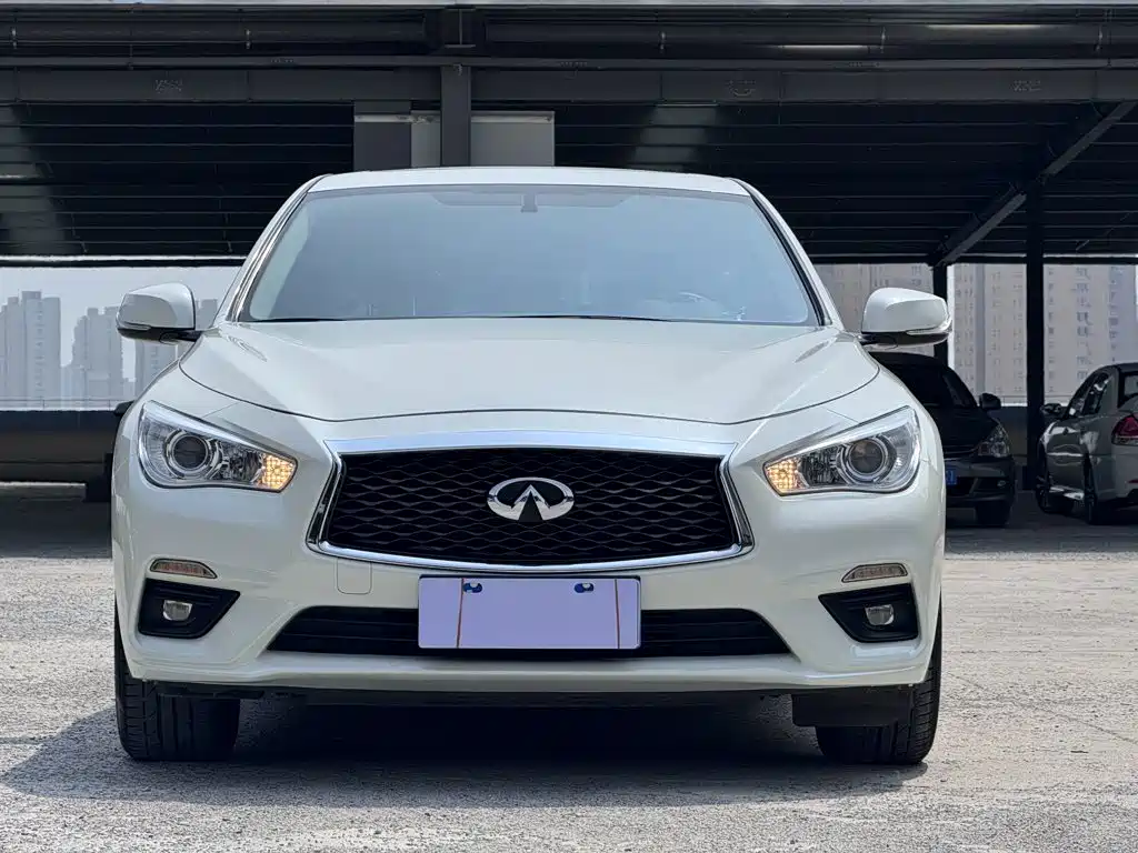 Infiniti Q50L 2020 — фото 8