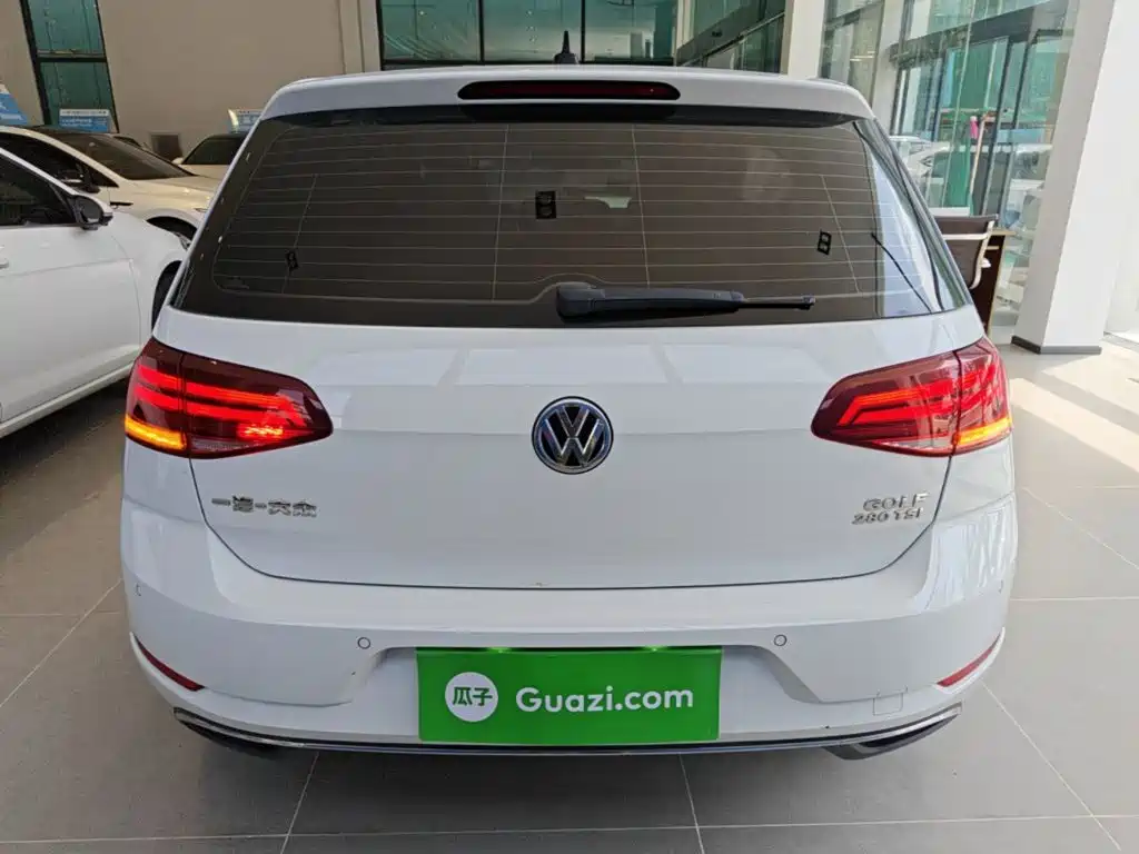 Volkswagen Golf 2020