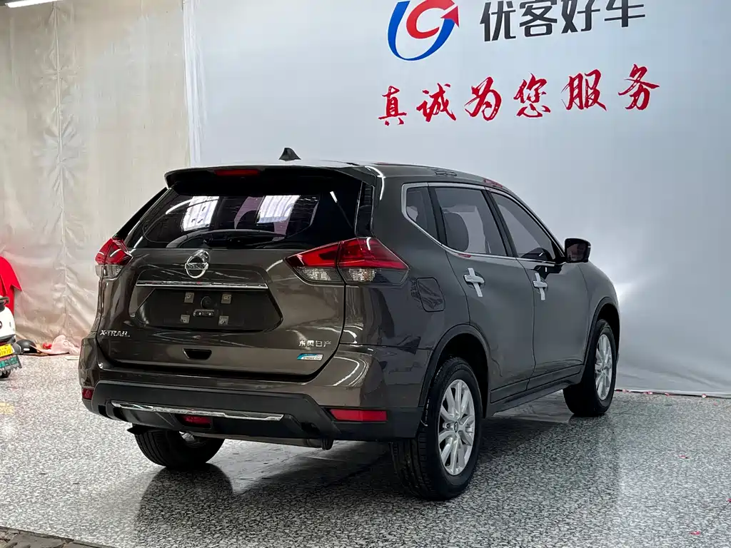 Nissan X-Trail 2018 — фото 18