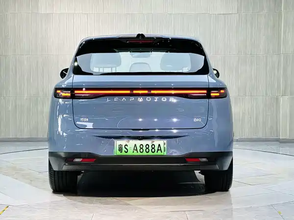 Leapmotor B10 2025