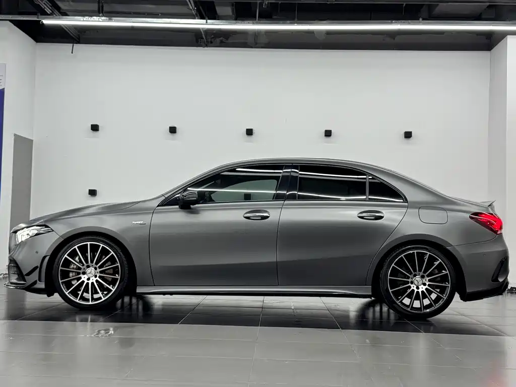 Mercedes-Benz A-Class AMG 2021 — фото 13
