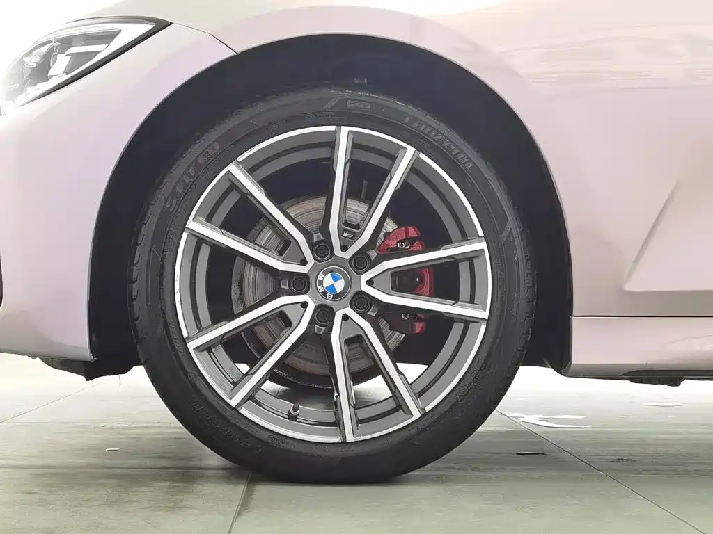 BMW 3 Series 2022 — фото 17
