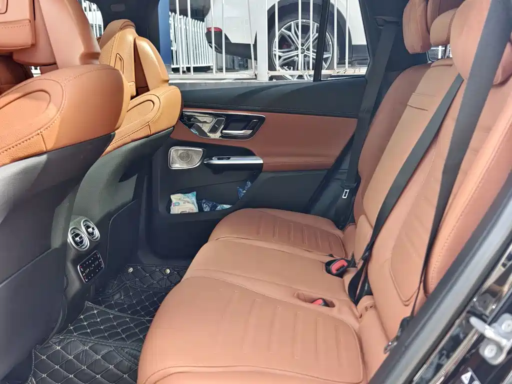 Mercedes-Benz GLC 2024