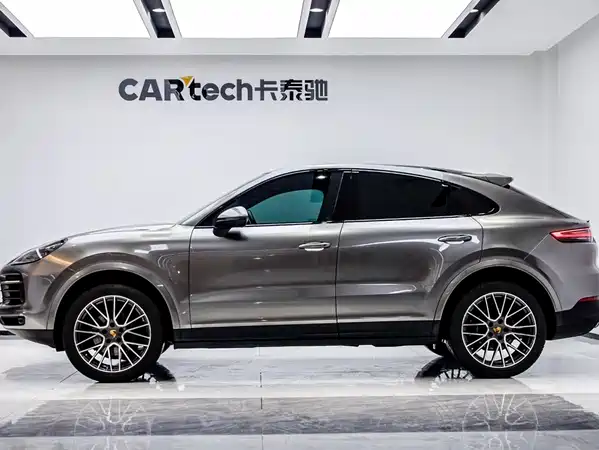Porsche Cayenne 2020
