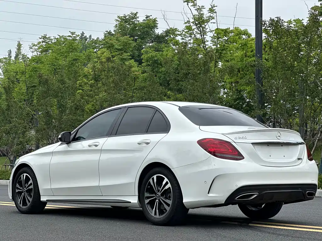 Mercedes-Benz C-Class 2020 — фото 19