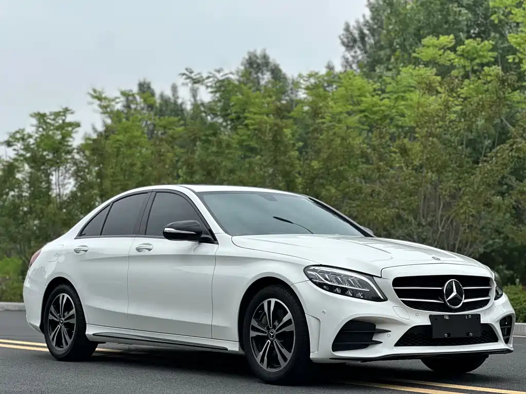 Mercedes-Benz C-Class 2020 — фото 3