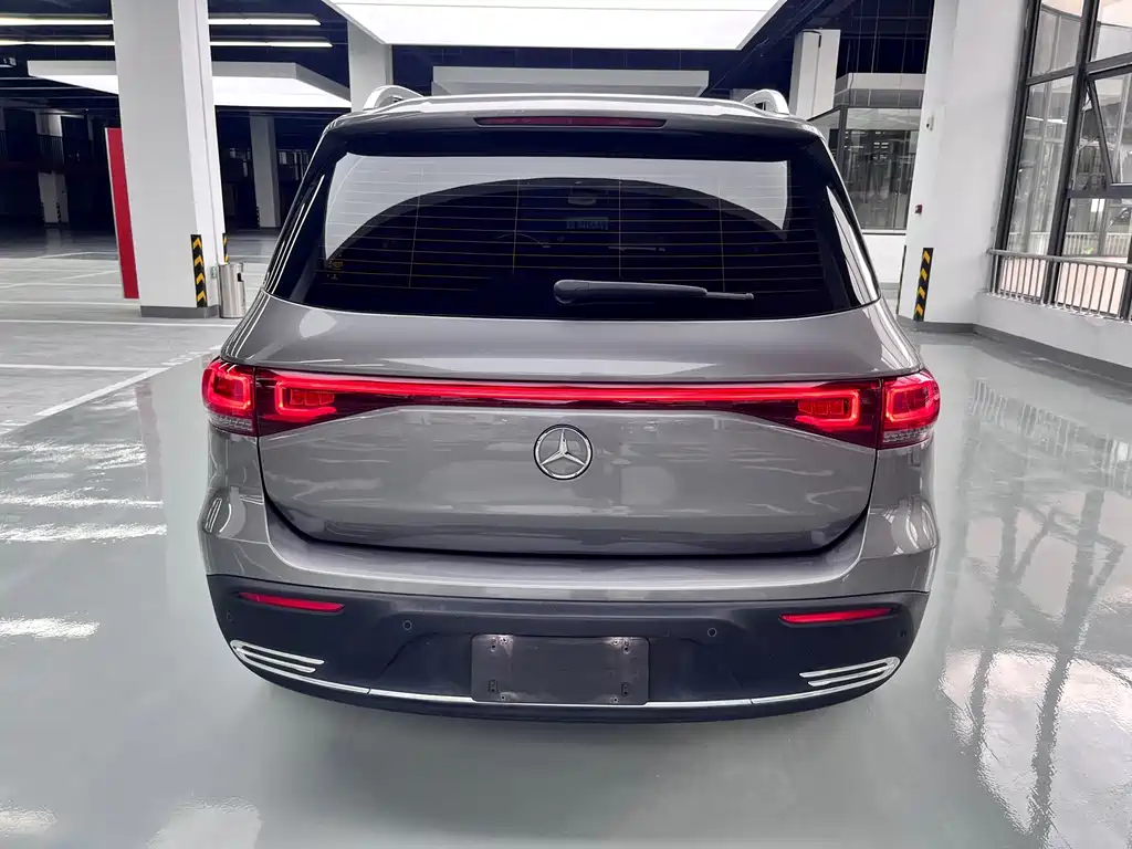 Mercedes-Benz EQB 2022 — фото 14
