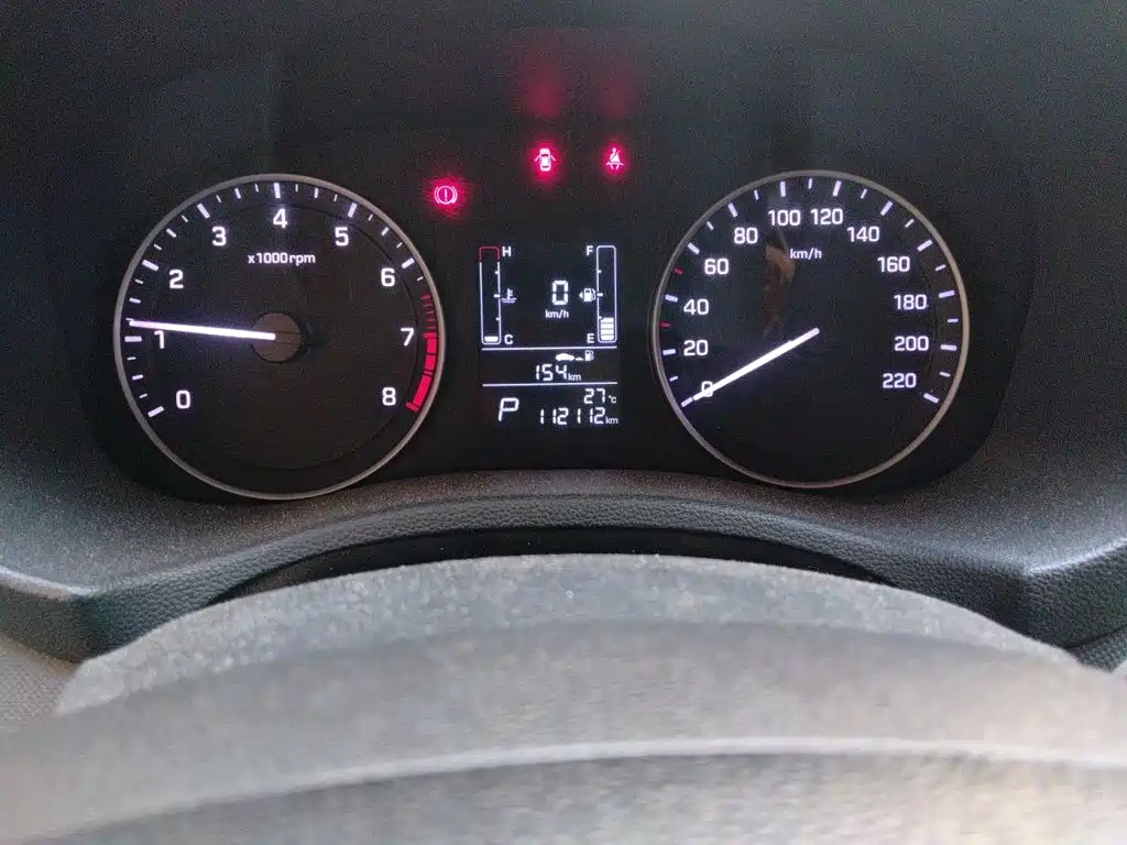 Hyundai ix25 2017 — фото 13