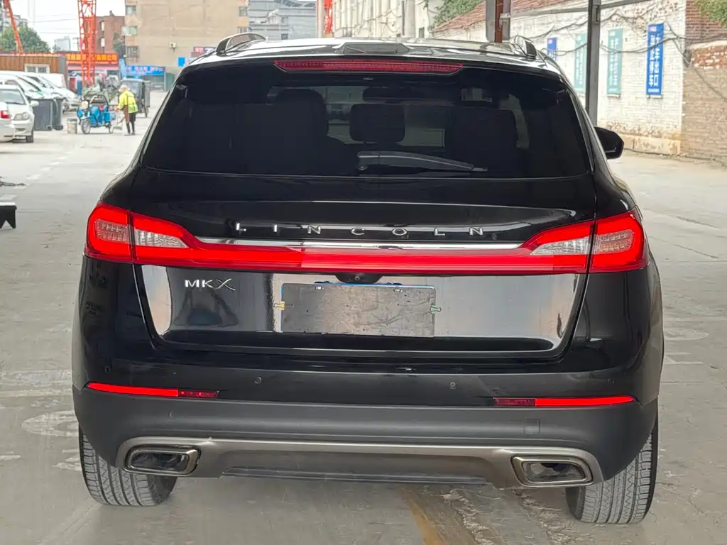 Lincoln MKX 2018
