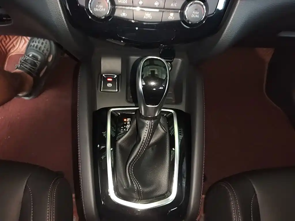 Nissan Qashqai 2022 — фото 14