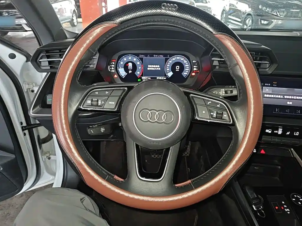 Audi A3 2021 — фото 11